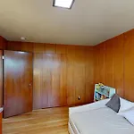 Arboretum Retreat