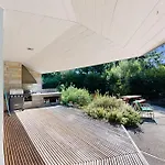 Arboretum Retreat