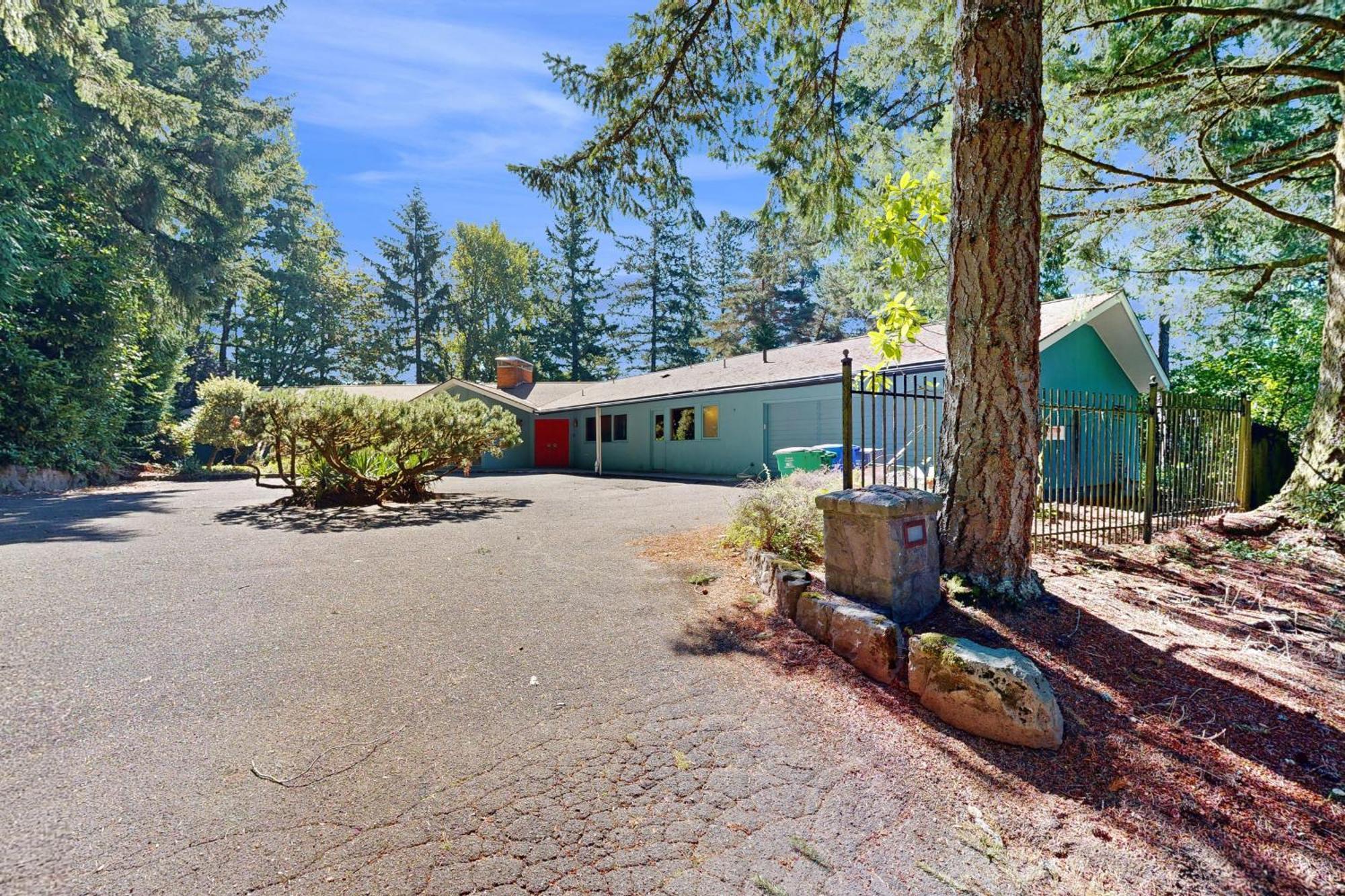 Arboretum Retreat