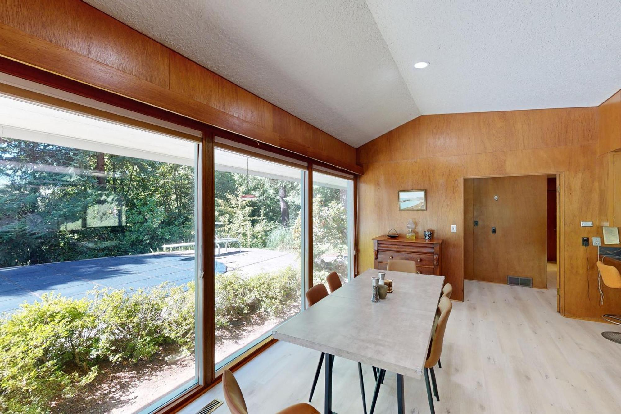 Arboretum Retreat